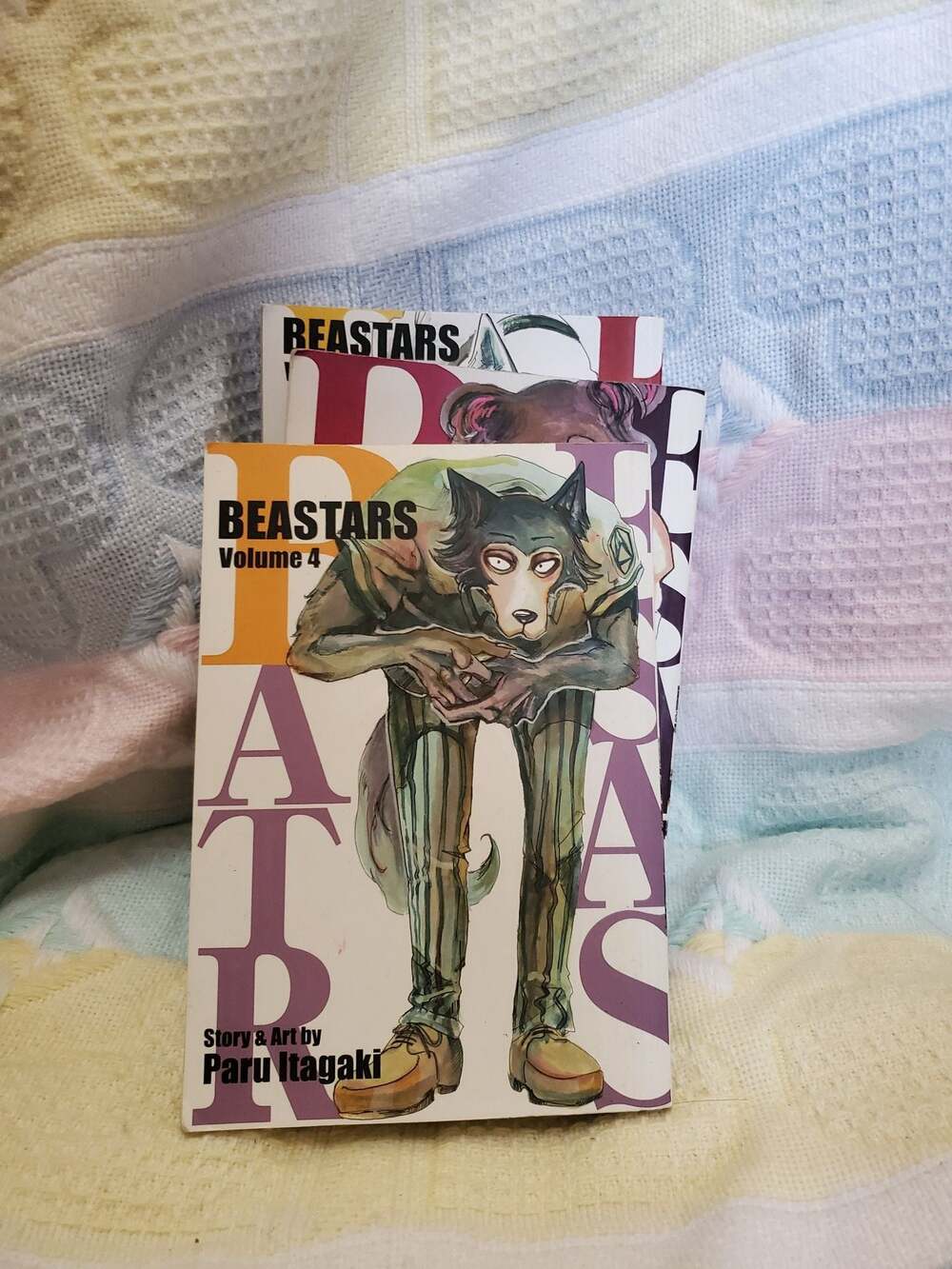Beastars Manga Lot Volumes 4, 6, and 8 by Paru Itagaki